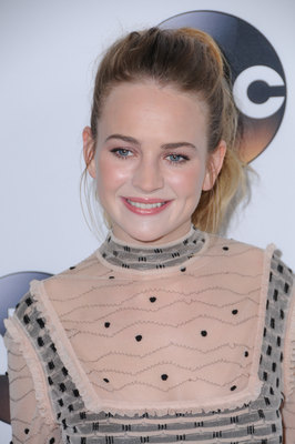 Britt Robertson posters