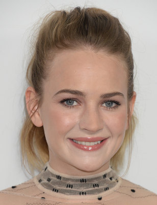 Britt Robertson posters