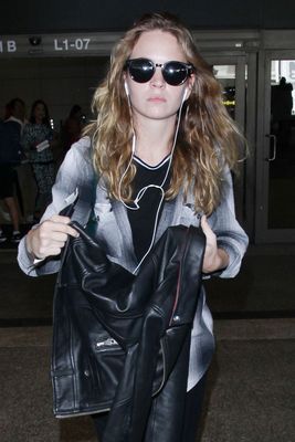 Britt Robertson posters