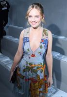 Britt Robertson mug #G1416932