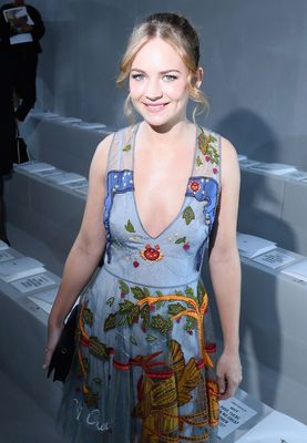 Britt Robertson posters