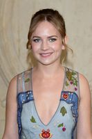 Britt Robertson Sweatshirt #3174836