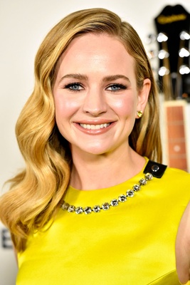 Britt Robertson posters