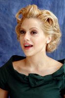 Brittany Murphy longsleeve t-shirt #2327048