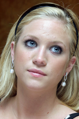 Brittany Snow posters