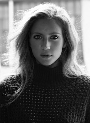 Brittany Snow posters