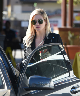 Brittany Snow posters