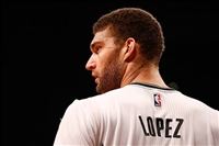 Brook Lopez Sweatshirt #3421110