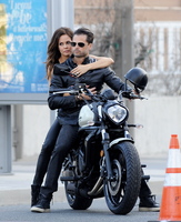 Brooke Burke mug #G972043