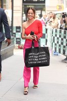 Brooke Burke tote bag #G1527093