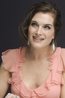 Brooke Shields Sweatshirt #2355393