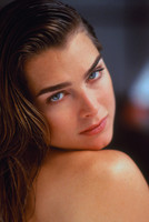 Brooke Shields Longsleeve T-shirt #2635667