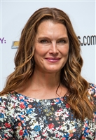 Brooke Shields Longsleeve T-shirt #3020330