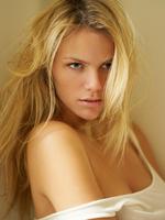 Brooklyn Decker hoodie #2016680