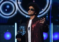 Bruno Mars Tank Top #3224027