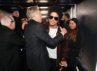 Bruno Mars hoodie #3224040
