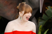 Bryce Dallas Howard magic mug #G1523312