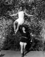 Buster Keaton Longsleeve T-shirt #1527592