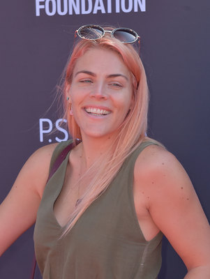 Busy Philipps Mouse Pad 2789755