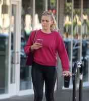 Busy Philipps t-shirt #2848383
