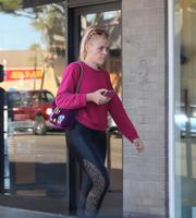 Busy Philipps Tank Top #2848392