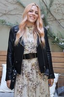 Busy Philipps mug #G1147307