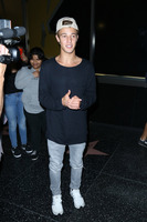 Cameron Dallas Sweatshirt #2717921