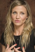 Cameron Diaz Sweatshirt #2283854