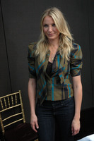 Cameron Diaz Sweatshirt #2283856