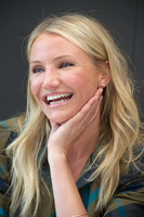 Cameron Diaz t-shirt #2300340