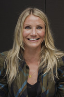 Cameron Diaz t-shirt #2300400