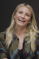 Cameron Diaz Sweatshirt #2300455