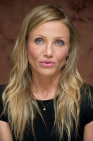 Cameron Diaz Sweatshirt #2300486