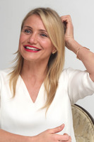 Cameron Diaz Sweatshirt #2469032