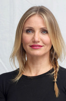 Cameron Diaz Sweatshirt #2469036