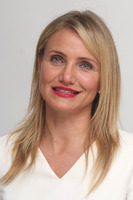 Cameron Diaz Sweatshirt #2469044