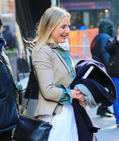 Cameron Diaz Sweatshirt #2727023