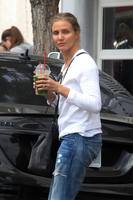 Cameron Diaz Sweatshirt #2727055