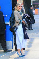 Cameron Diaz Sweatshirt #2727061