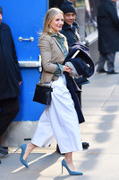 Cameron Diaz Sweatshirt #2727170