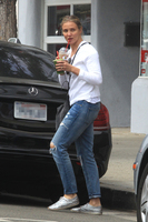 Cameron Diaz Sweatshirt #2727173