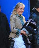 Cameron Diaz Sweatshirt #2727333