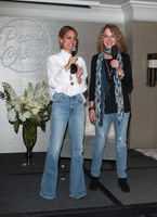 Cameron Diaz Sweatshirt #2727407