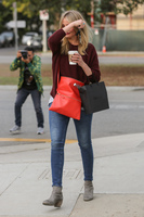 Cameron Diaz Sweatshirt #2727417