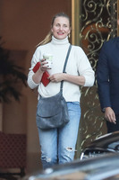 Cameron Diaz Sweatshirt #2727539