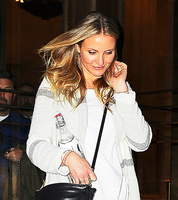 Cameron Diaz Sweatshirt #2727622