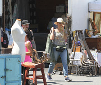 Cameron Diaz Longsleeve T-shirt #2727833