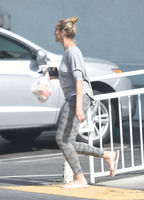 Cameron Diaz Sweatshirt #2728043