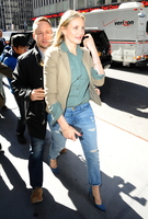 Cameron Diaz Sweatshirt #2728272