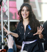 Camila Cabello t-shirt #2819016